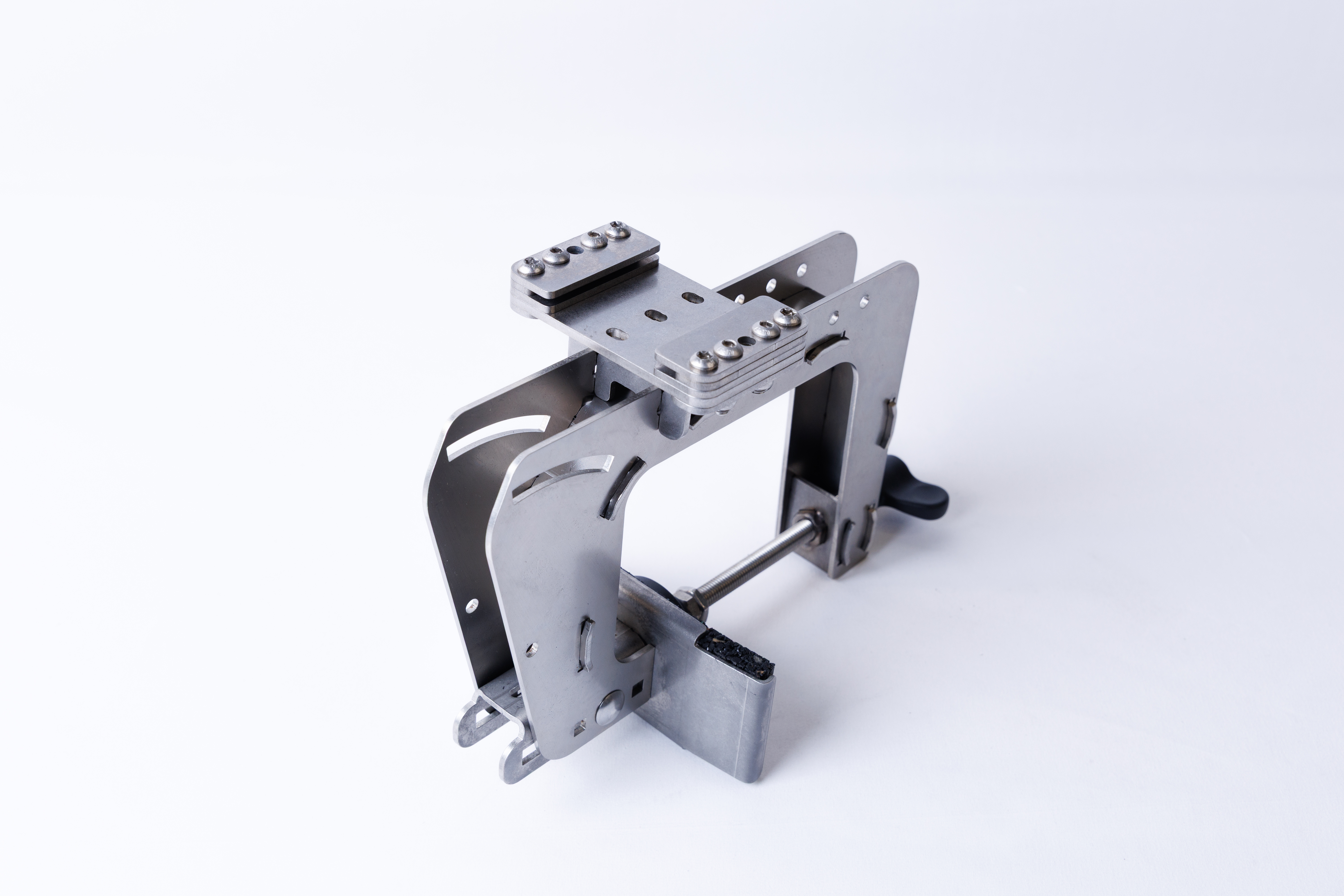 Klemmhalter 7cm Klemmweite mit Montageplatte